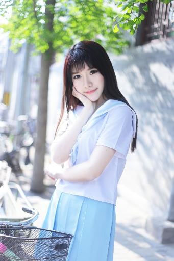 她只是表面清纯(NP)作者:归零